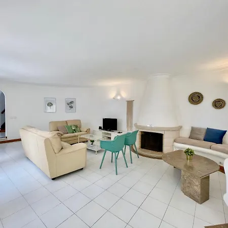 Cristina 9 Albufeira