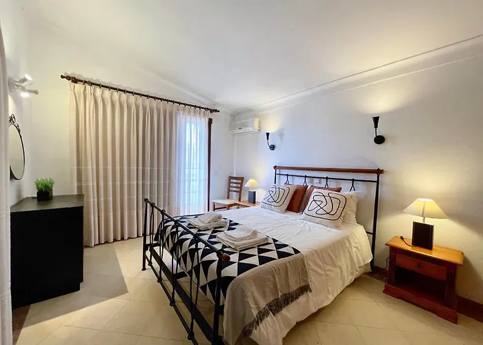 Casa de Férias Cristina 9 *